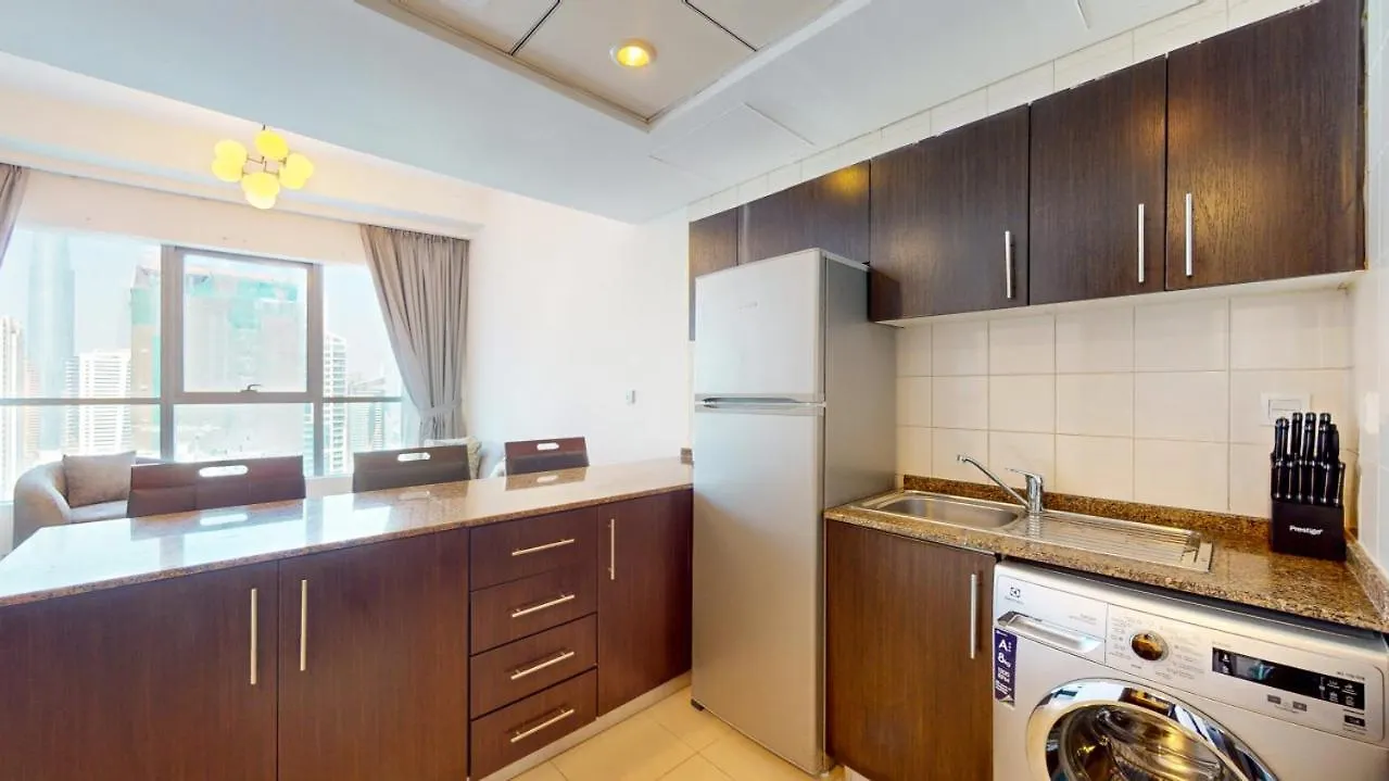 Bay Central 1 - One Bed With Stunning Marina View Dubai Apartment